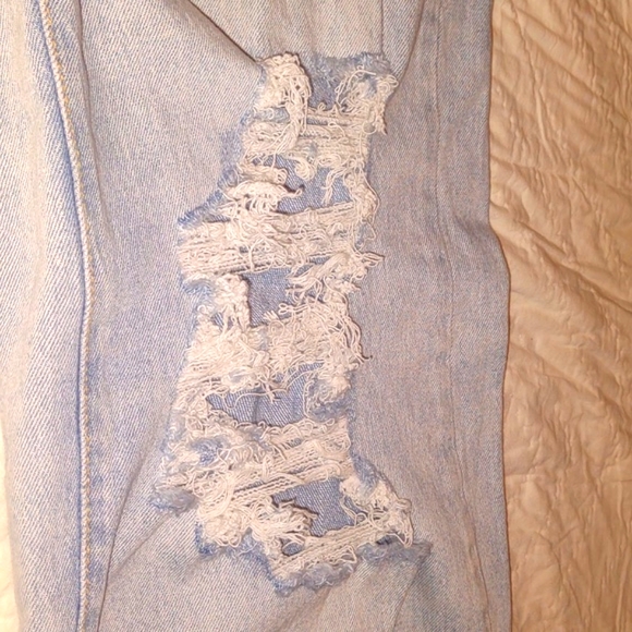 😎WILD FABLE Super High Rise Distressed Baggy Jeans, pants distressed New WoW!! - Picture 11 of 16